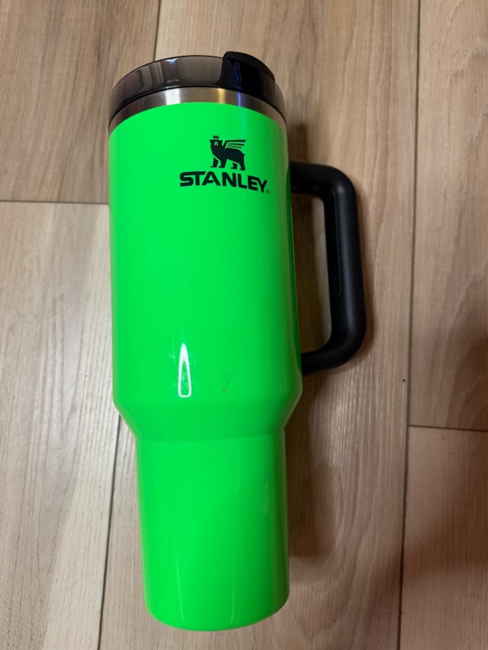 Stanley 40 oz Quencher Neon Green Tumbler Cup With Straw Bright Color